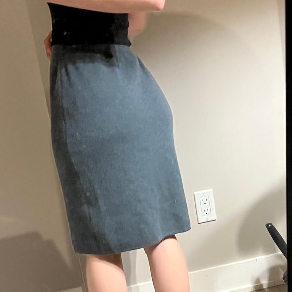 Adrienne Vittadini Lambswool Midi skirt - Picture 3 of 7